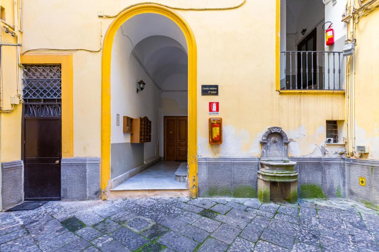 Appartamento A Santa Maria La Nova By Wonderful Italy نابولي المظهر الخارجي الصورة